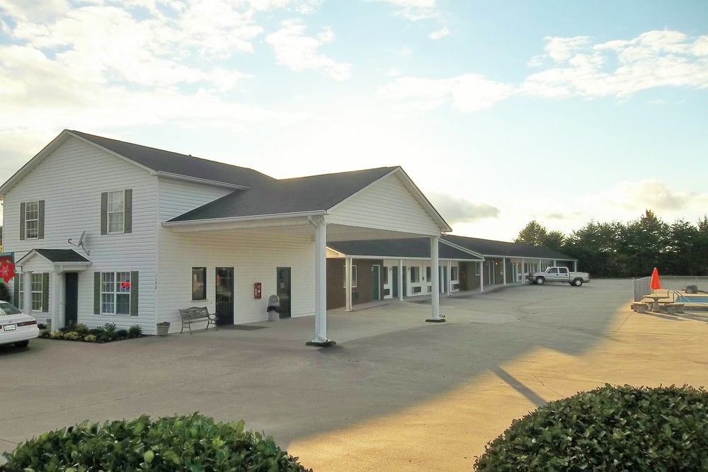 Douglas Inn & Suites, Blue Ridge, Ga エクステリア 写真
